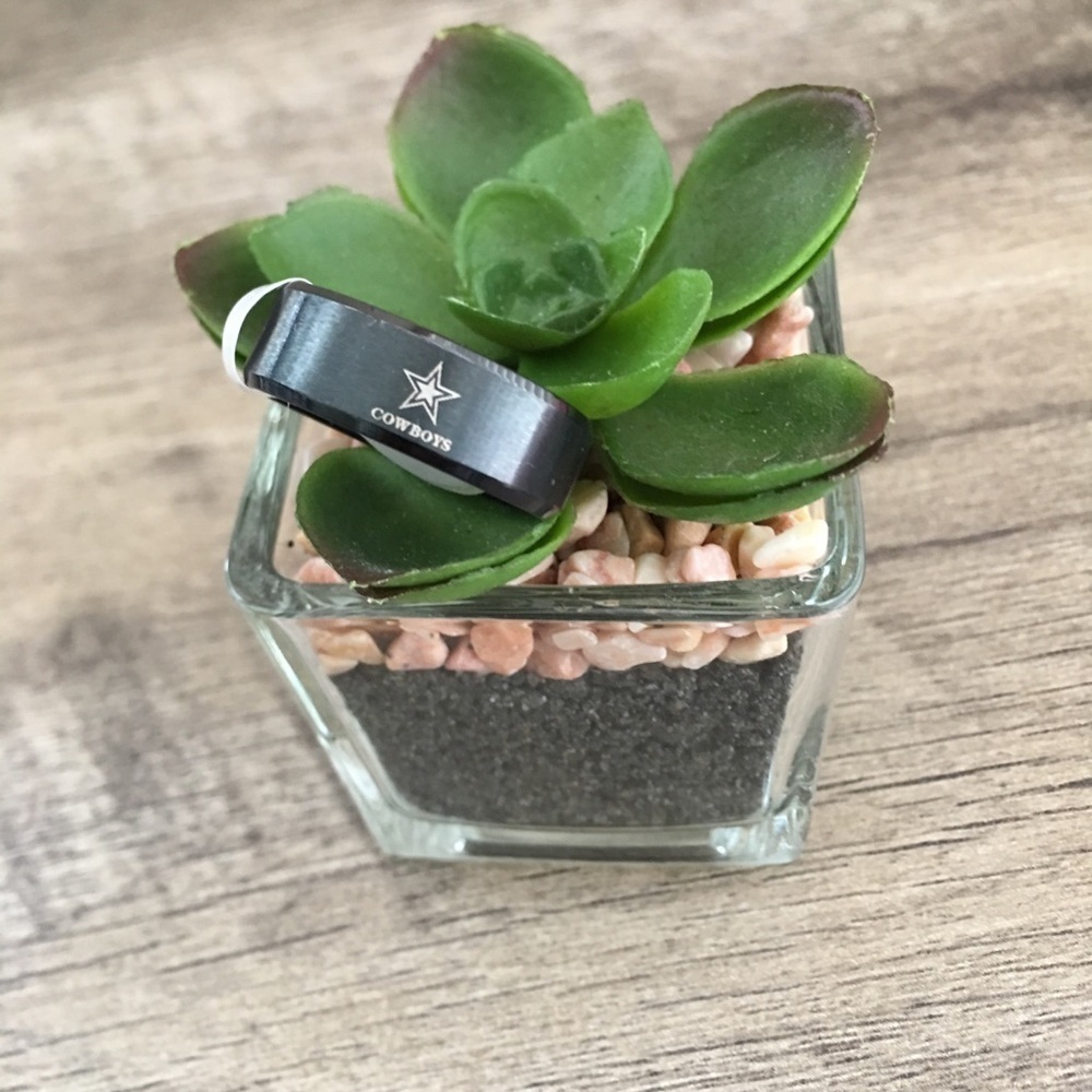 COWBOYS MAN RING - Picture 5 of 5
